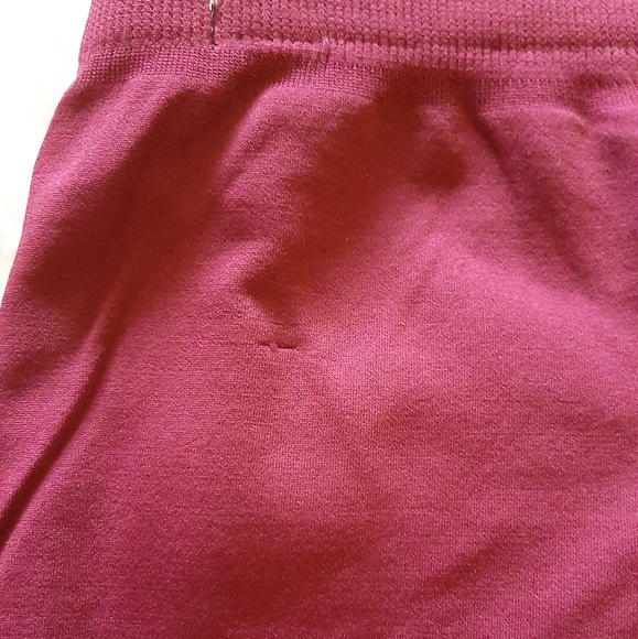 Burgundy Leggings - Picture 7 of 7